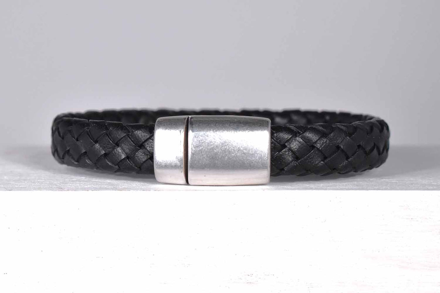 Bear Leather Bracelet -Black