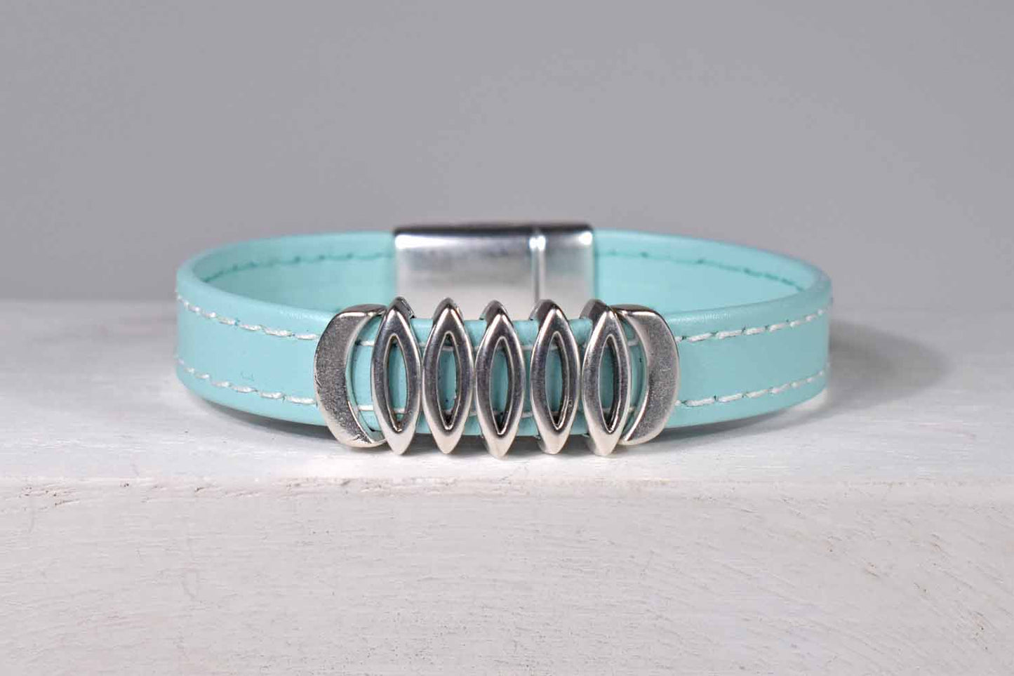 Boca Leather Bracelet - Aqua