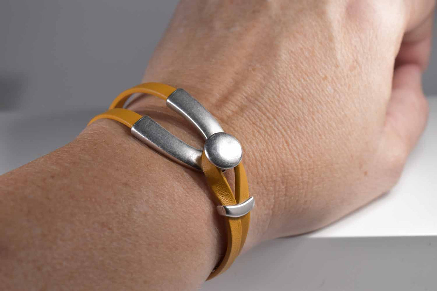Rachel Leather Bracelet - Amber