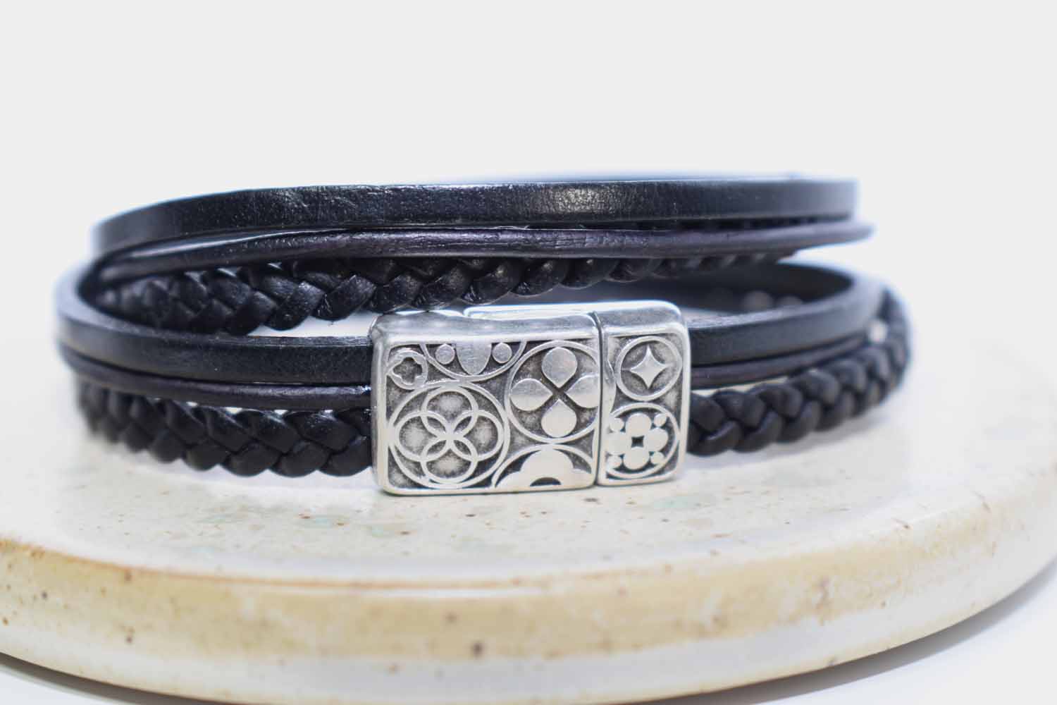 Ana Leather Bracelet - Midnight - Tina Lilja