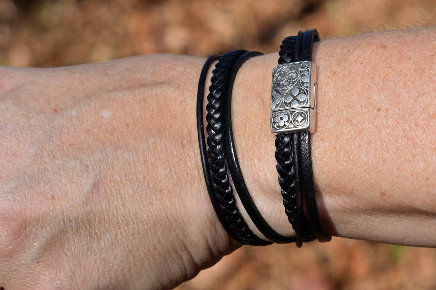 Ana Leather Bracelet - Midnight