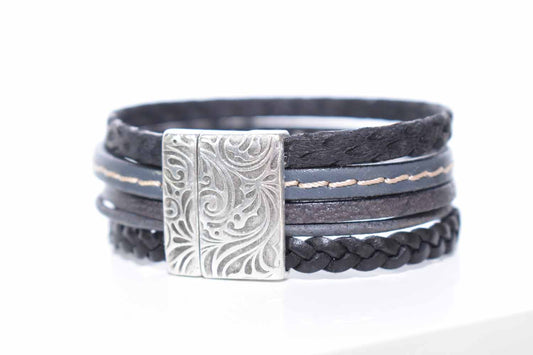 Julia Leather Bracelet - Tina Lilja