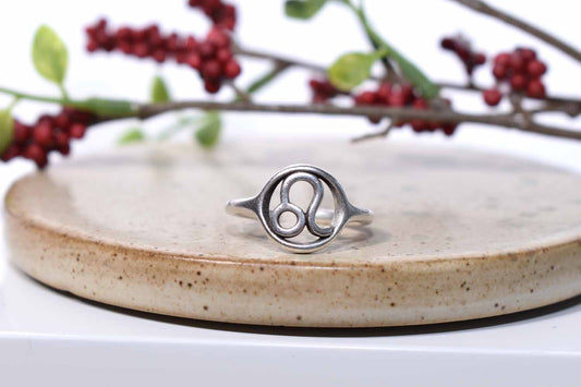 Leo Ring - Tina Lilja