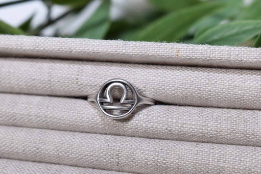 Libra Ring - Tina Lilja