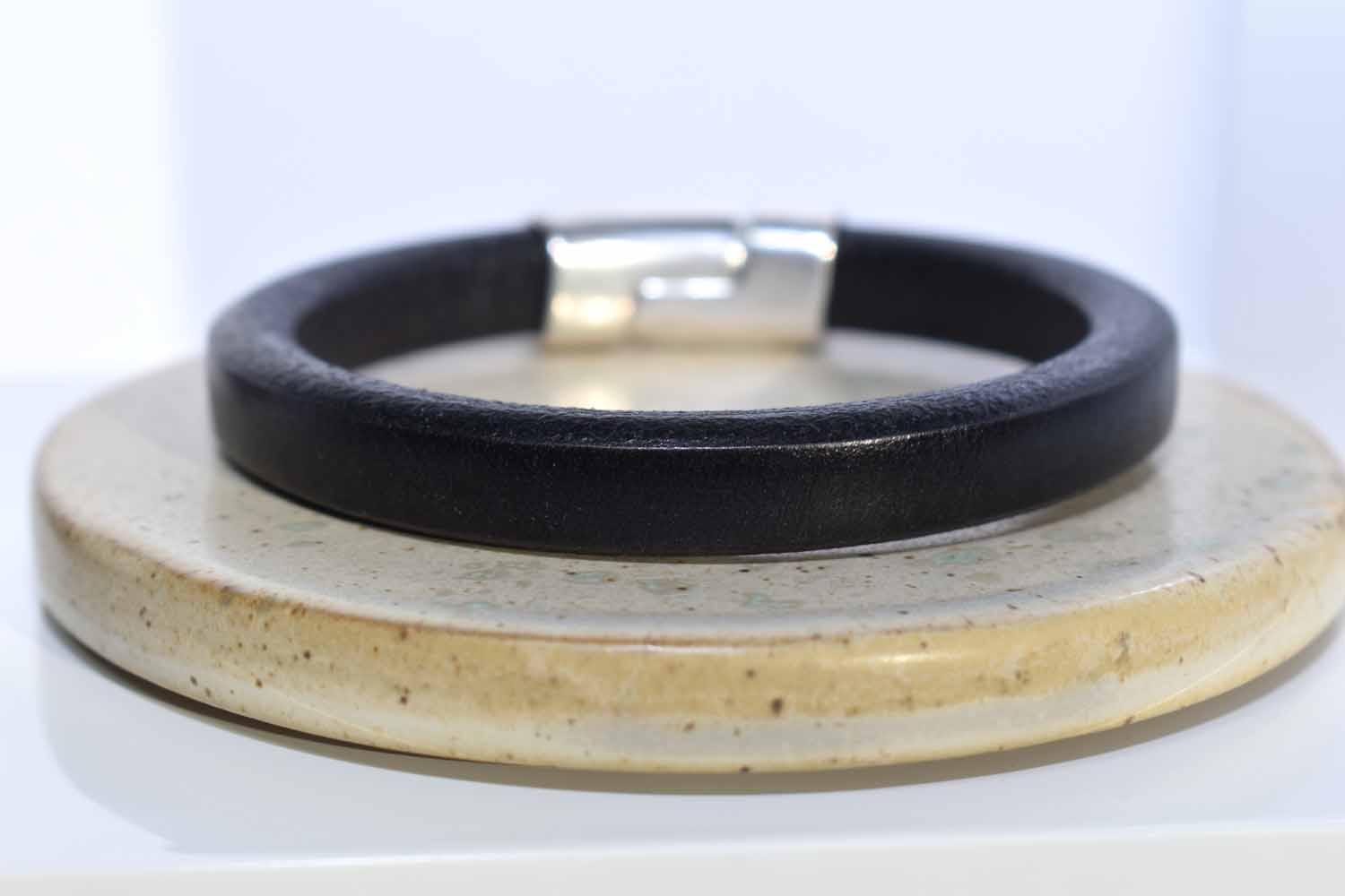 Kai Leather Bracelet - Tina Lilja