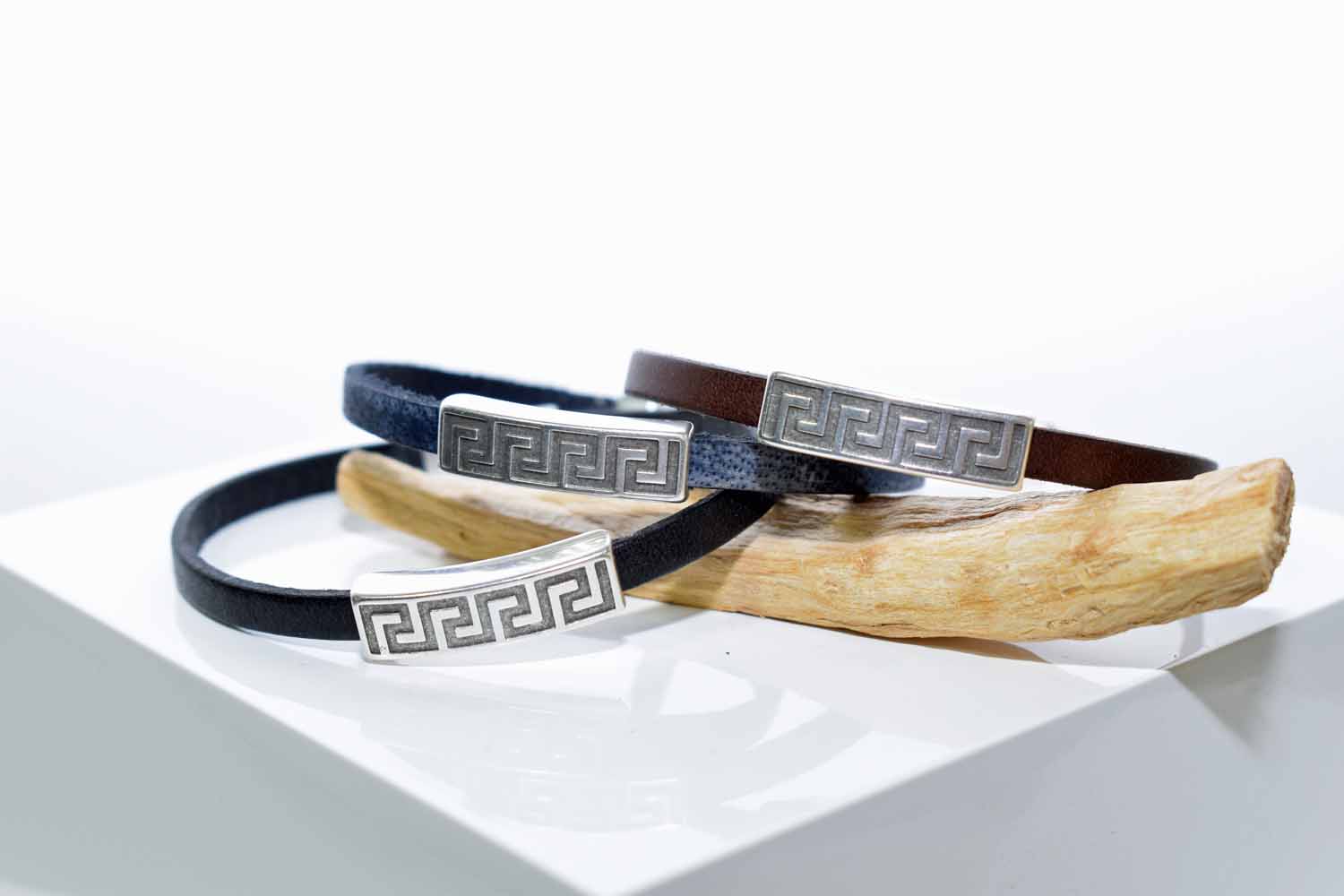 Meander Leather Bracelet - Tina Lilja