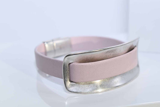 Rock n' Roll Leather Cuff - Pink - Tina Lilja