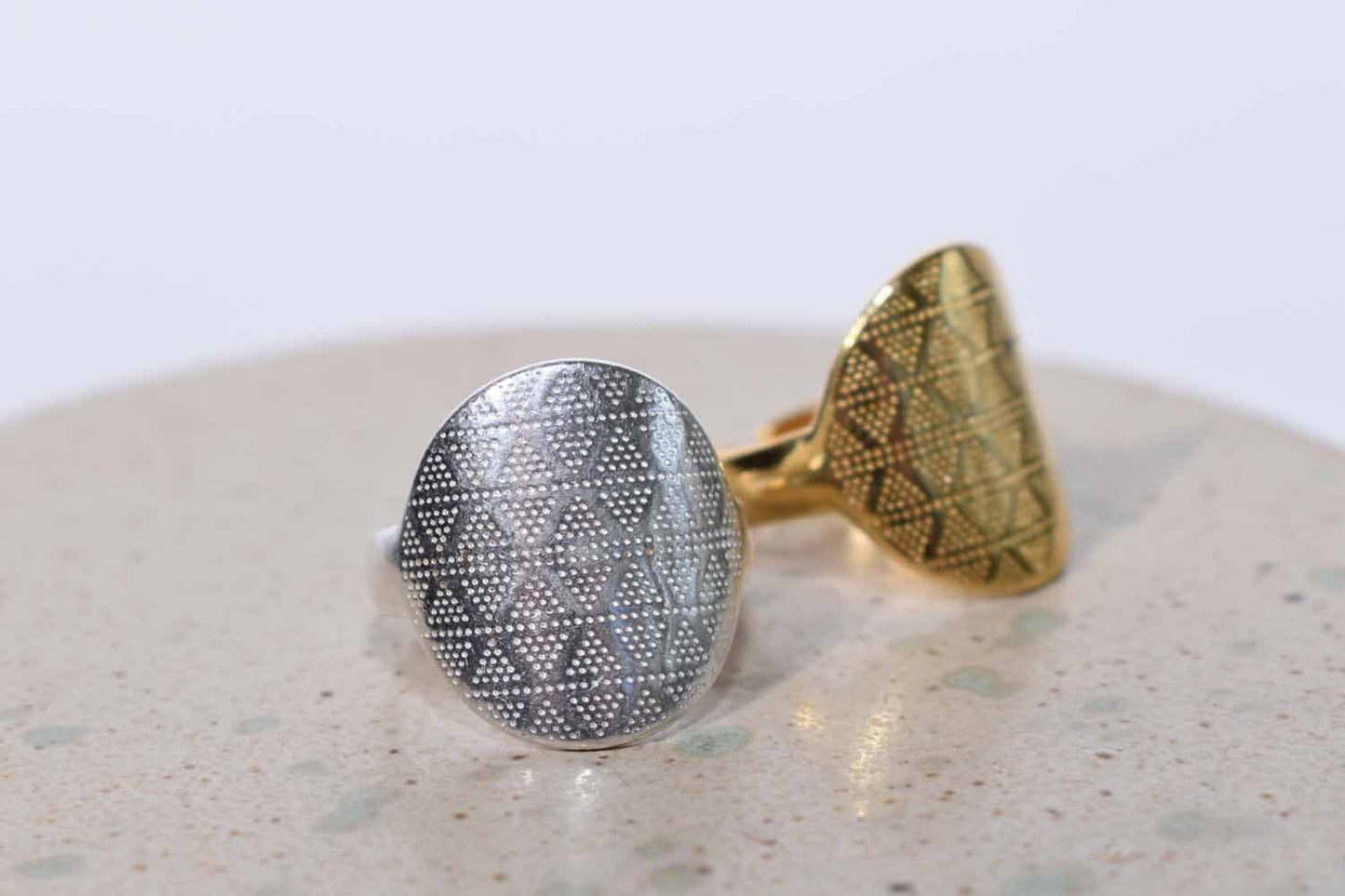 Shield Ring