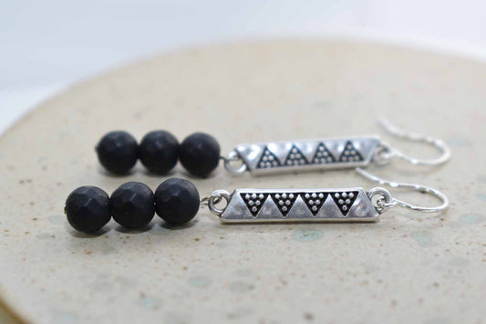 Uma Earrings - Onyx - Tina Lilja