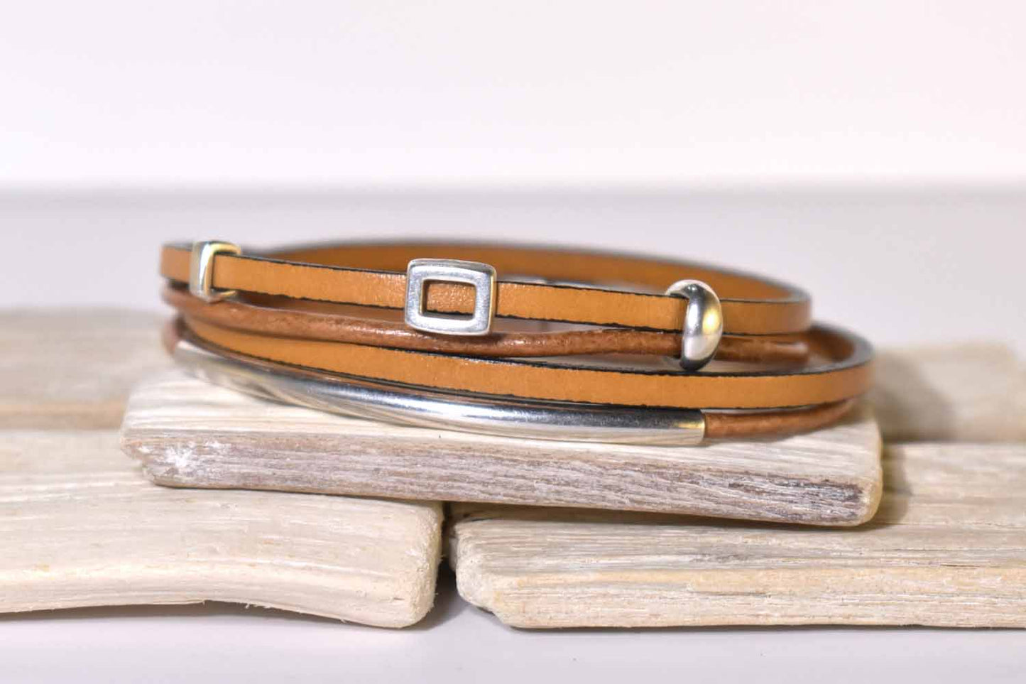 Abaleen Leather Bracelet - 3 Colors