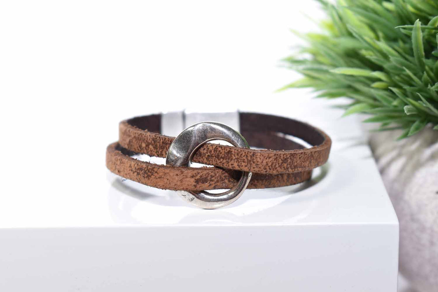 Seattle Leather Bracelet - Brown